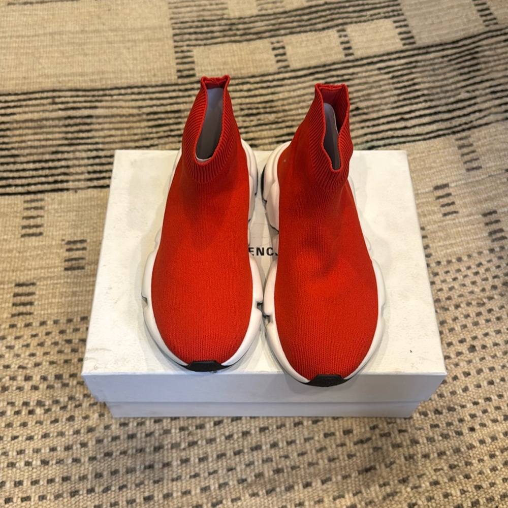 New Balenciaga high top stretch sneakers. Red, size 31-32. Kids sock sneaker.